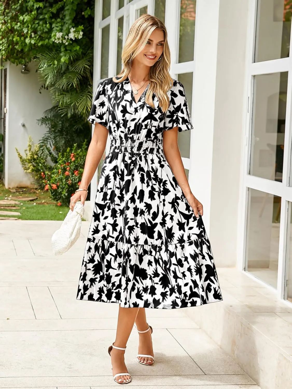 BerryGo Women's Floral Summer Short Sleeve Midi Dress V Neck Empire Waist Swing Flowy Boho Dress