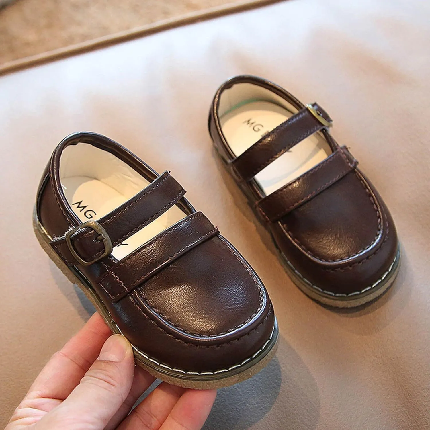 Fashion Autumn Girls Casual Shoes Flat Round Toe Lightweight Solid Color Buckle Dress Shoes Simple Style Toddler Shoes (Brown, 3.5-4 Years Toddler)