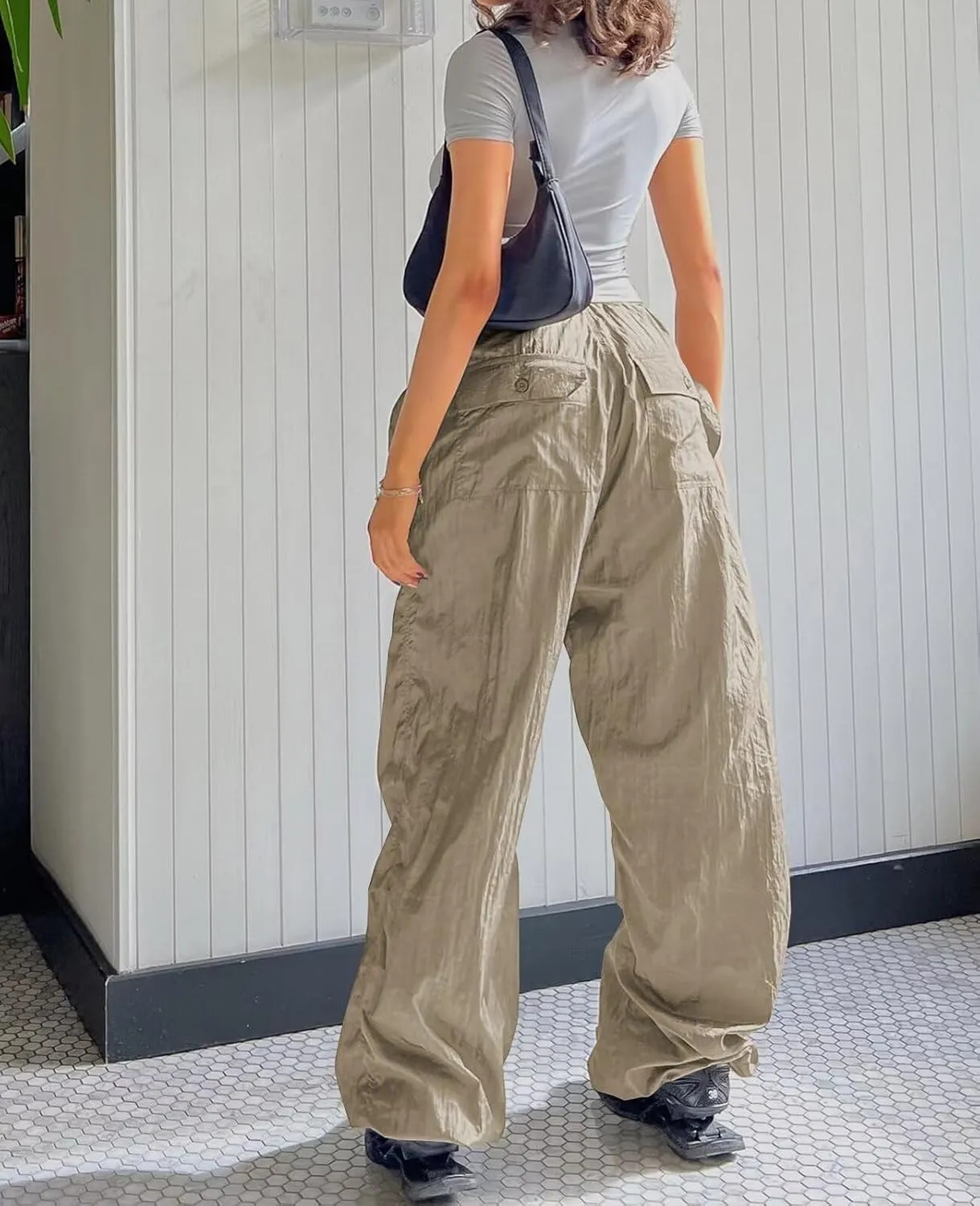 Neyaolk Parachute Pants for Women, Drawstring Elastic Low Waist Y2k Cargo Pants Women Baggy with Pockets