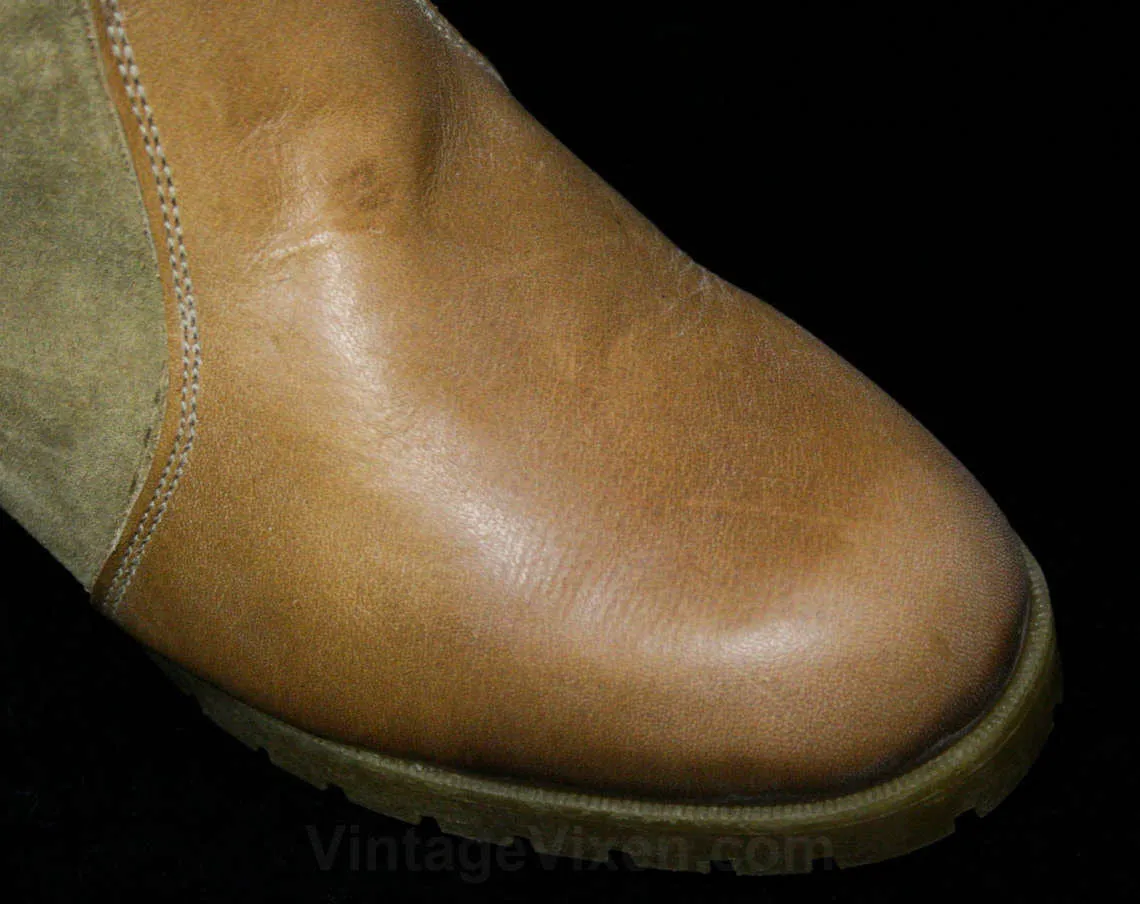 Size 6 1/2 Beige Suede Boots - 1970s Deadstock - Faux Shearling Lining - Beautiful Quality - Leather Buckle - Hiking Boot Sole - 43694-4