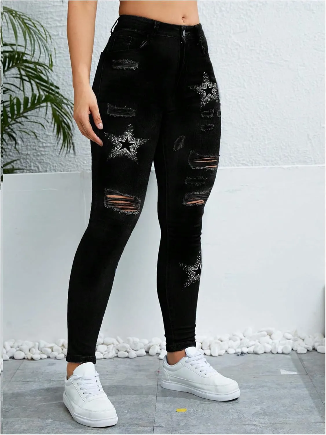 WDIRARA Women's Star Print Ripped Skinny Jeans Stretch Distressed Denim Pants