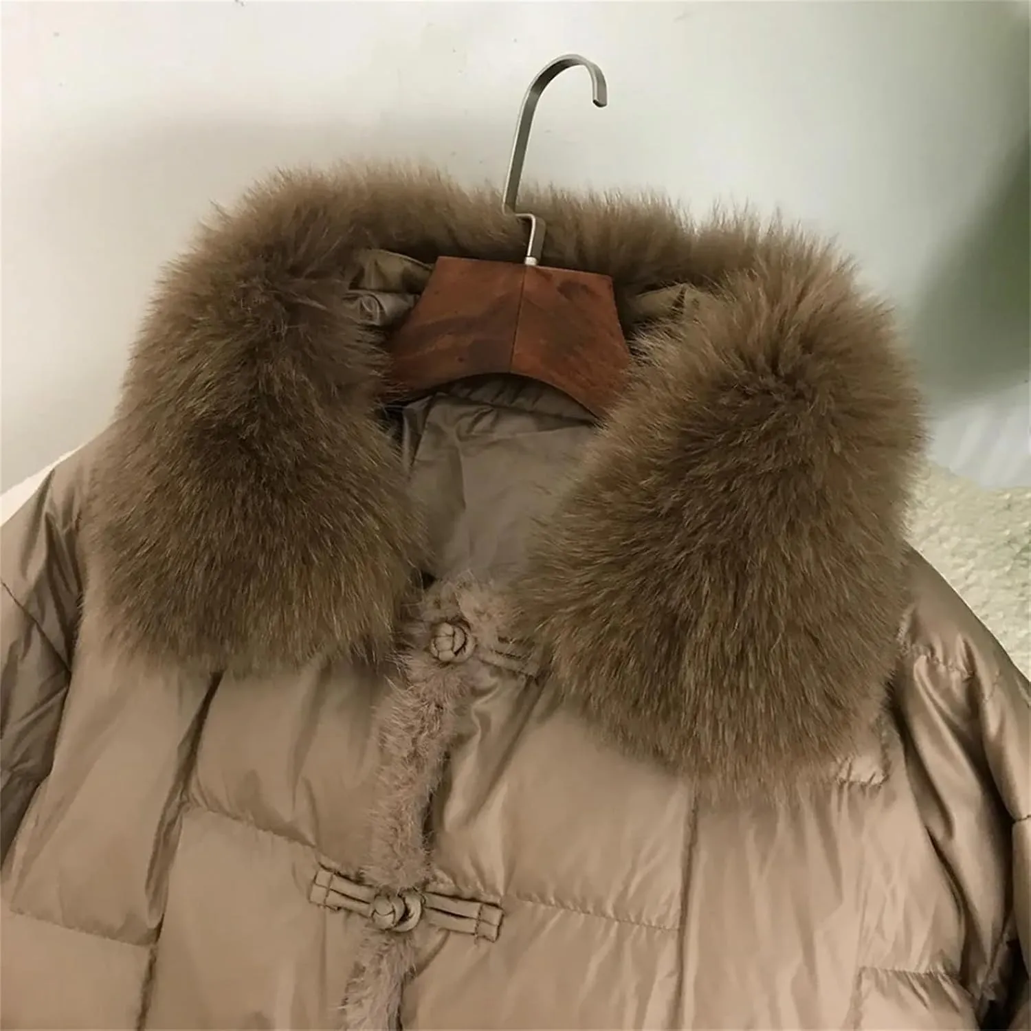Winter Women White Duck Down Jacket Short Warm Puffer Loose Vintage Parka Outerwear