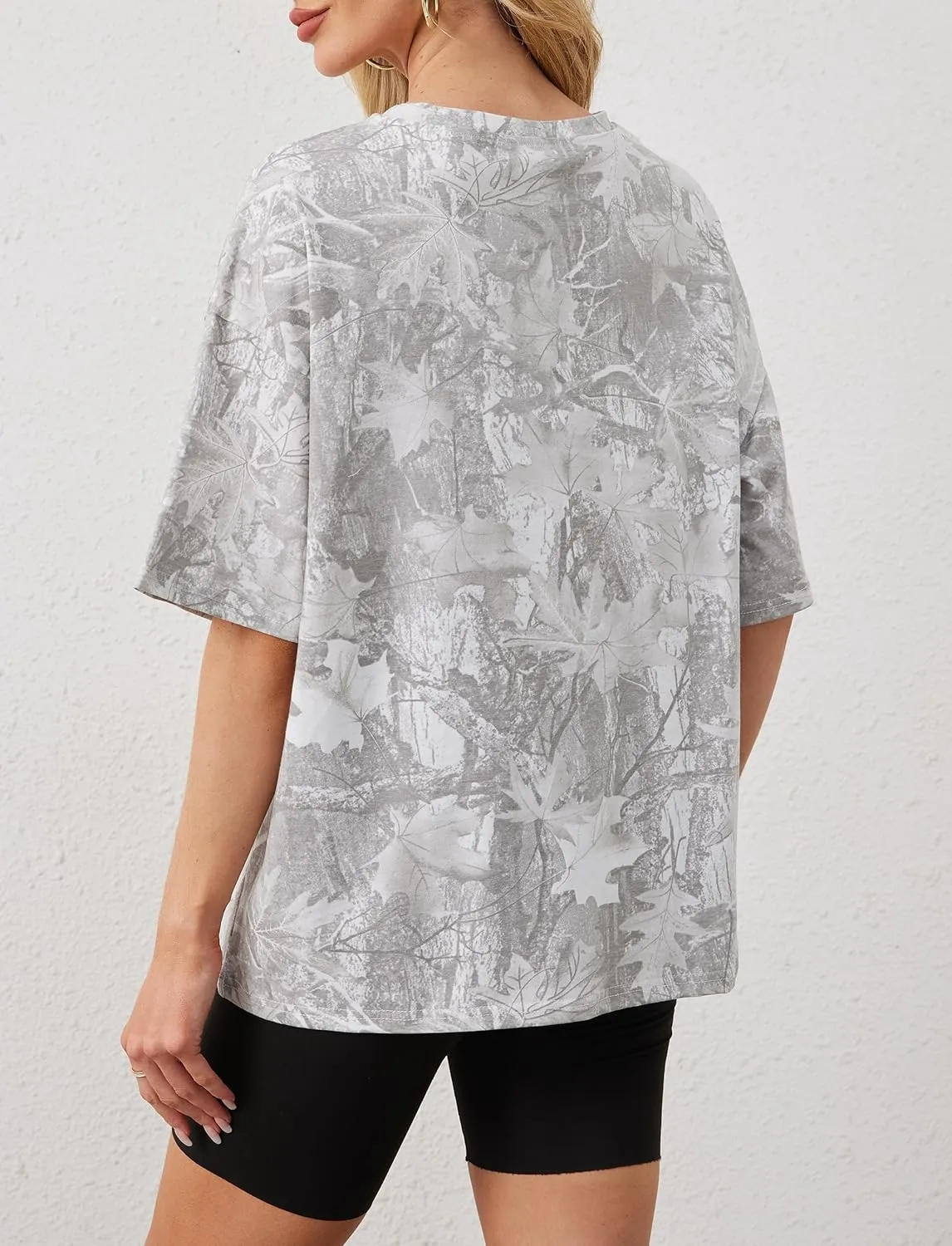 Women Camo Tee Shirt for Men Maple Leaf Print Oversized T Shirt Short Sleeve Summer Casual Tee Tops