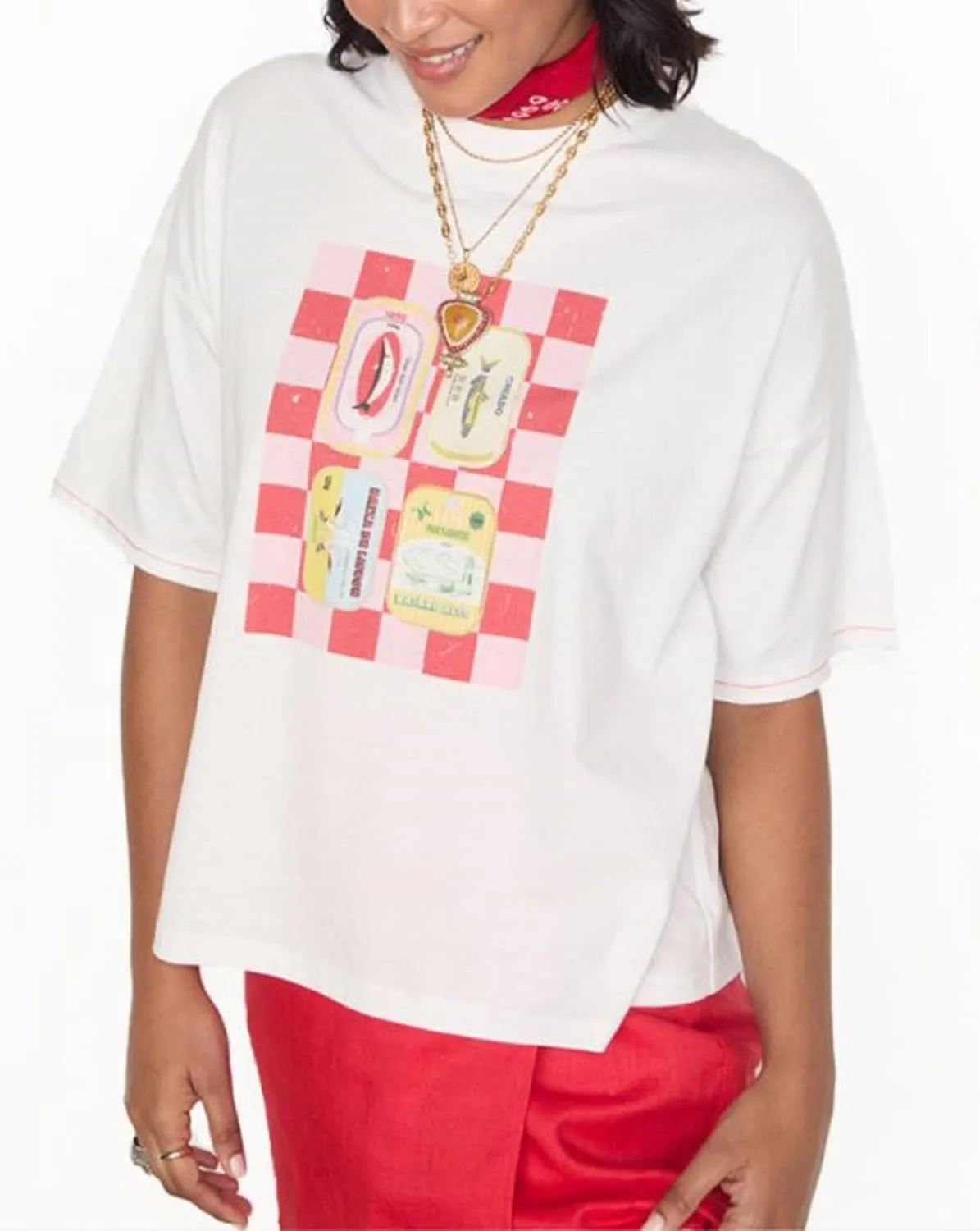 Women Graphic Oversized Tee Y2k Fruit Print Short Sleeve White Top Crewneck Cute Aesthetic Tee Shirts Summer